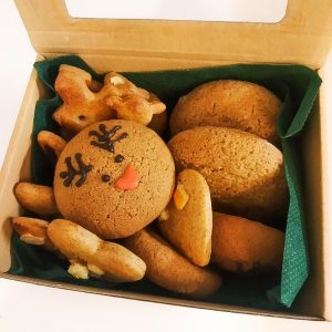 Karácsonyi kekszes doboz – Mézesen szép az élet